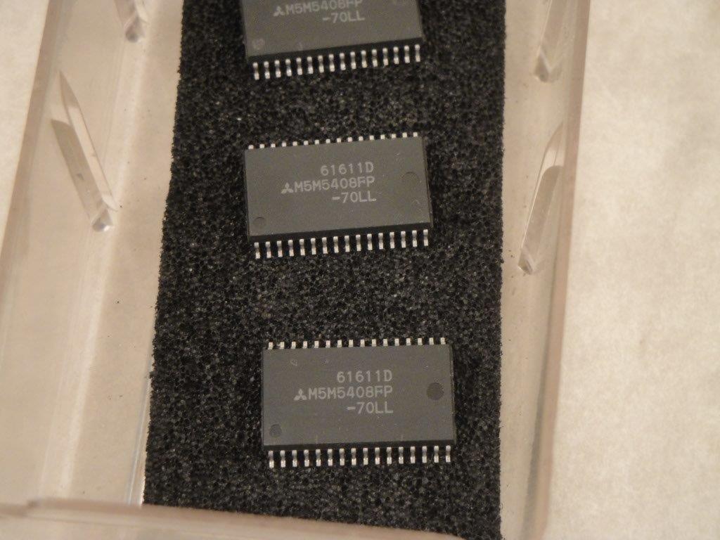 M5M5408FP 4-Mbit static RAM 8 Bit  SO32