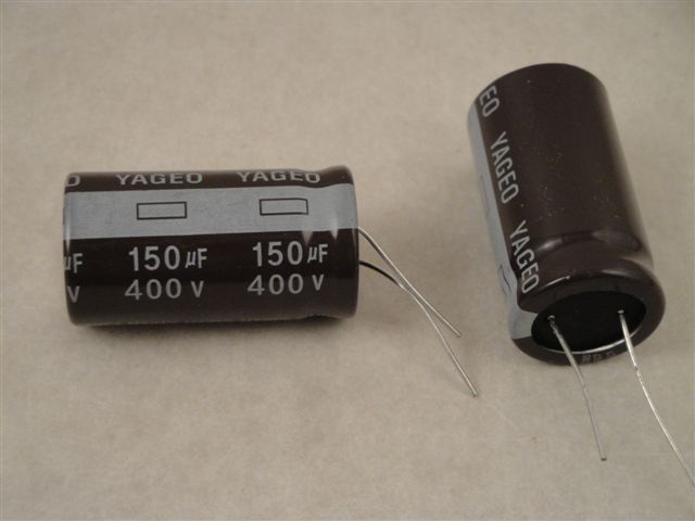 THKM 450 V 150 uF  Elko-steht 105�C 22x41mm RM10