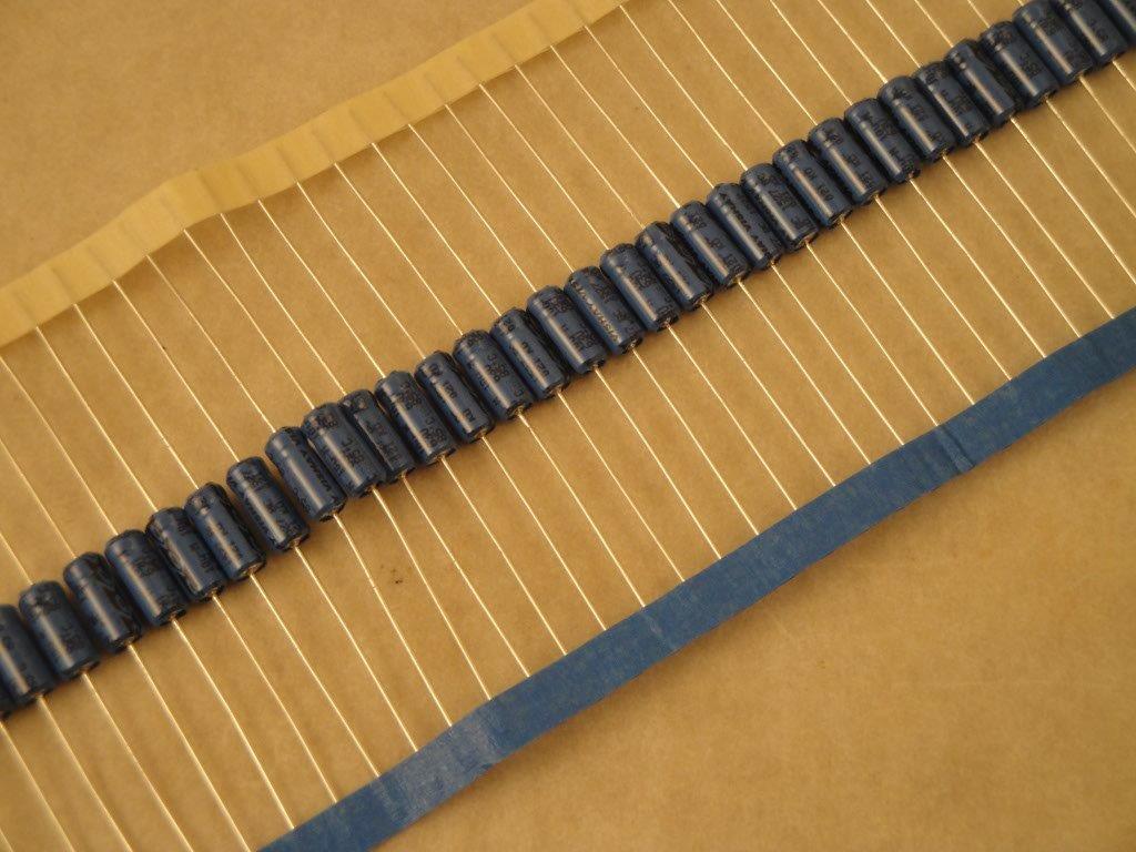 B 41 ELAX 40 V 10uF  Elko-axial 4,5x10mm (63V)