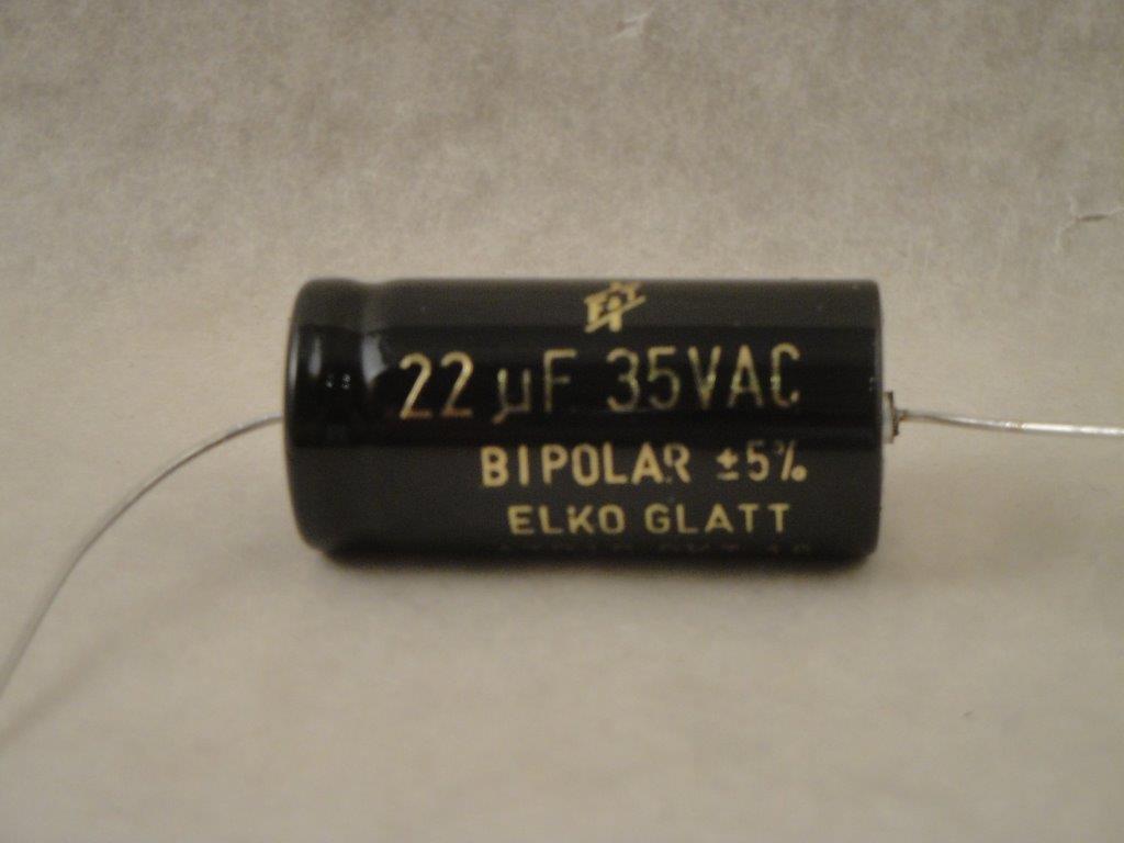 Bipolar 22 uF 35 V  Ton-Elko-glatt 18X39mm axial F&T