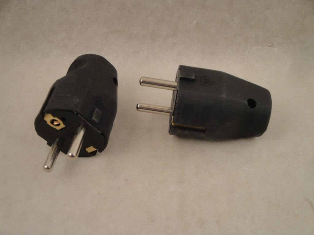 Schukostecker schwarz