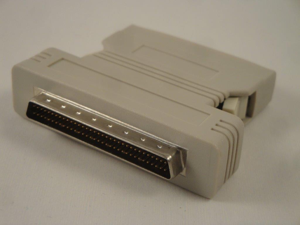 SCSI2-SCSI3 Adapter  DS50M 1,27 - DS68M 1,27 COM519
