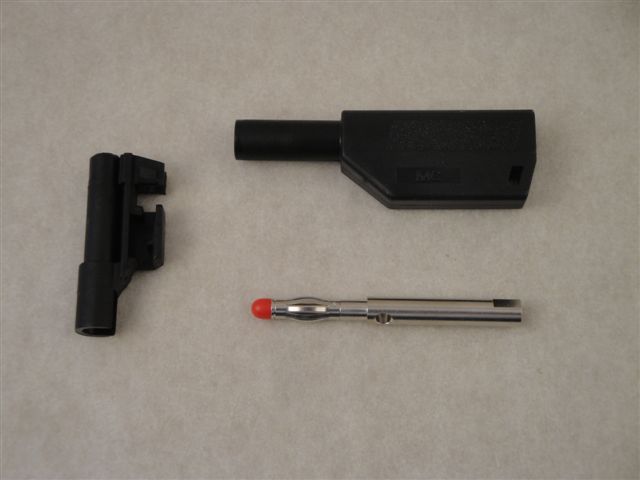 SLS425 SEQN SW  4mm-Iso-Stecker schwarz