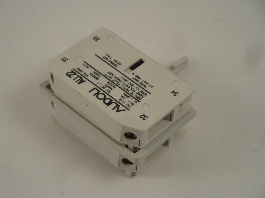 Hilfskontakt  AU22  2No + 2NC
