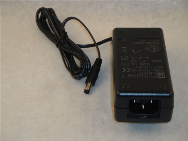 PSA 18/12  12V, 1,5A  Schaltnetzteil schwarz, PSAA18U-120