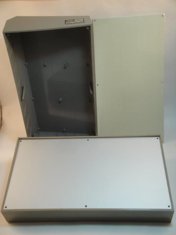 364 PULTBOX 36  Grau  311x170x87/47mm, Teko 364 PULTBOX vergilbt