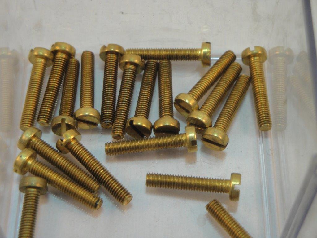SZKMM 3x15mm  Messing-Zylinderkopf-Schraube Schlitz M 3x15mm