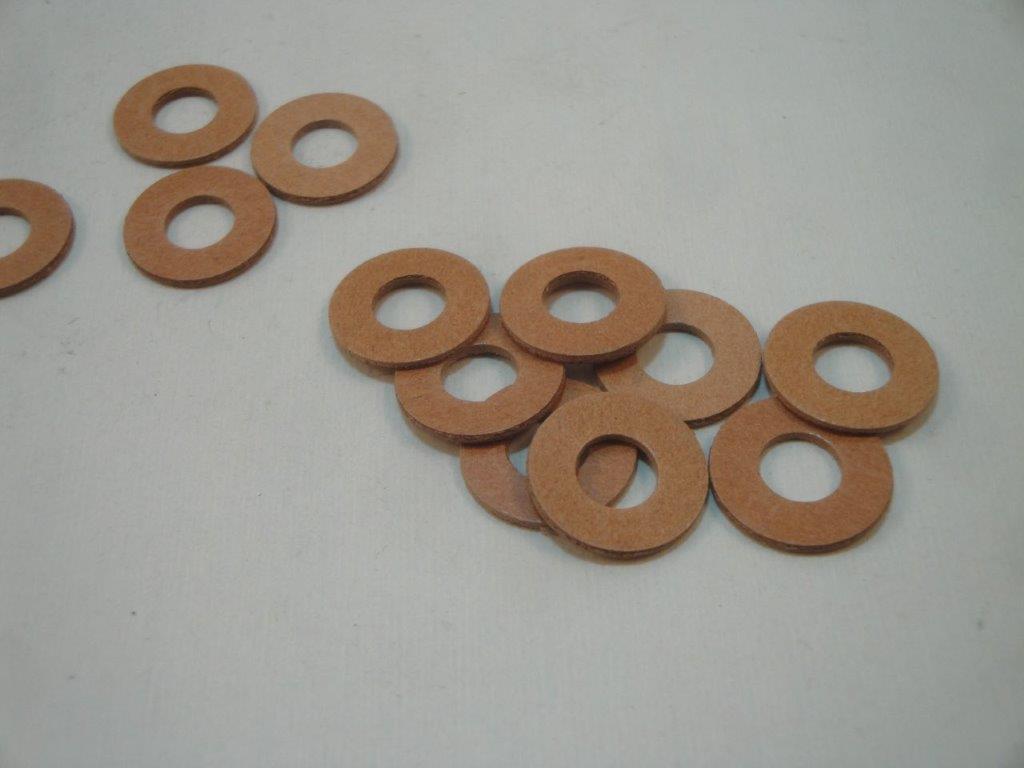 SKPU 6,0mm Unterlegscheibe M6, braun, Hartpapier 14x6,5x1,0mm