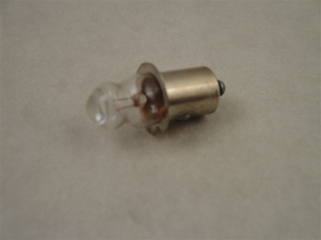 PSBL 2,2V/250mA P13,5S Prefocus Sockel Breitlinsen-Lampe