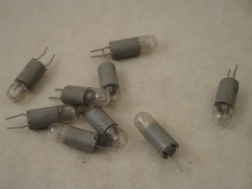 HP3B  14,0V/50mA Halterung Plastik 5,5mm