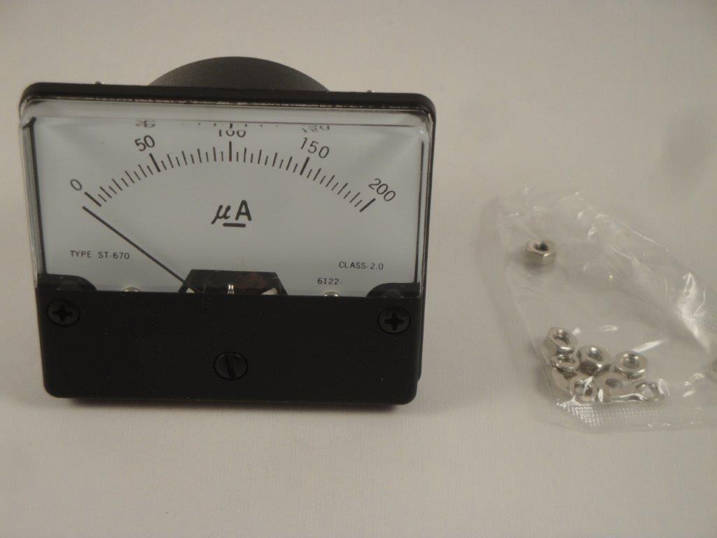 ST670  DC 200�A  Einbau-Instr. 71x60mm, Sinometer YH670DC200�A