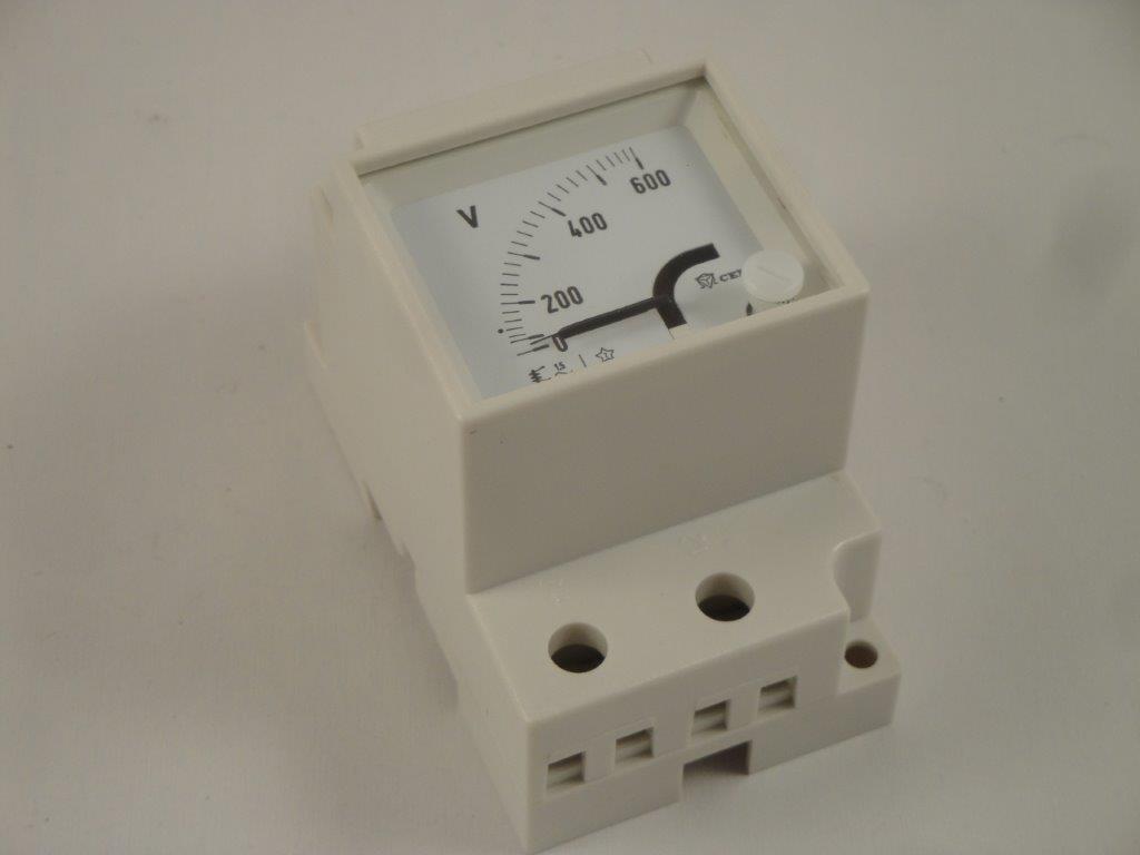 EQ35 600V Dreheisenvoltmeter Kl 1,5 CELSA EQ35