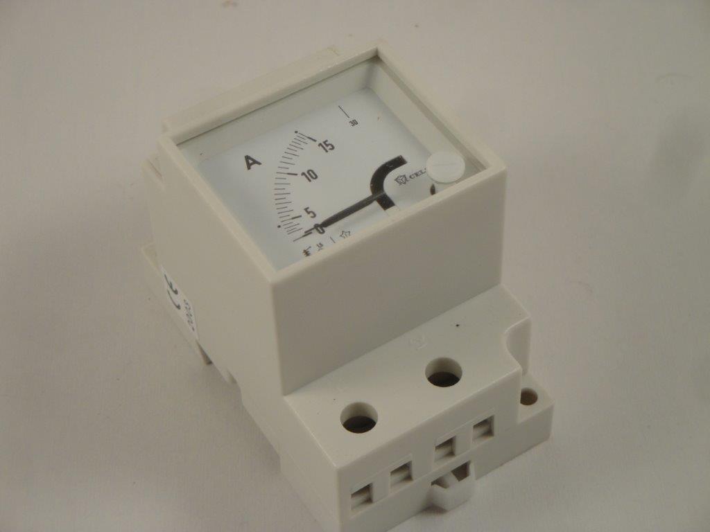 EQ35 15A Dreheisenamperemeter Kl 1,5 CELSA EQ35