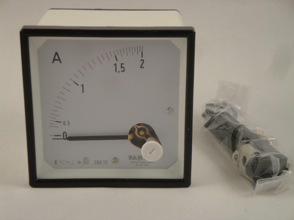 ST72  2A Dreheisenamperemeter Kl 1,5 Carlo Gavazzi CDE72