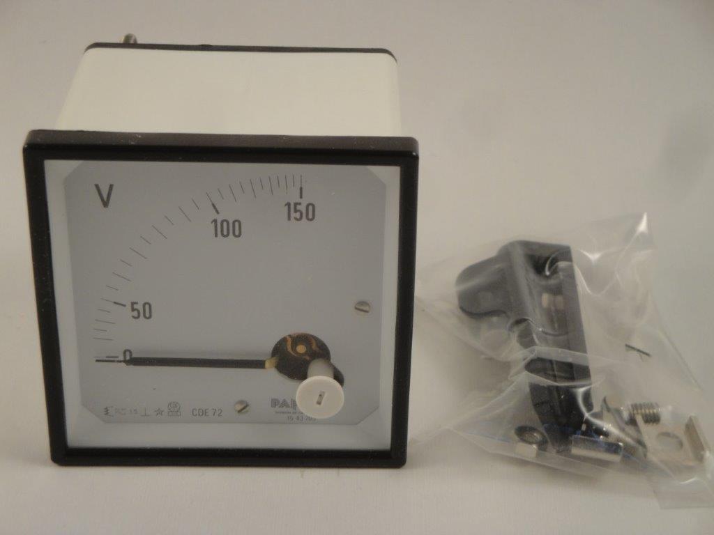 ST72 150V Dreheisenvoltemeter Kl 1,5 Pantec CDE72 ST72 150V Dreheisenvoltemeter Kl 1,5 Pantec CDE72