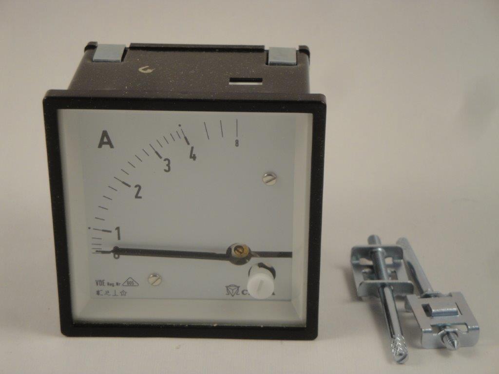 ST72  4/8A Dreheisenamperemeter Kl 1,5 CELSA EQ72