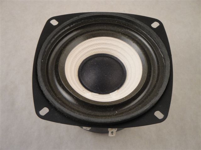 SP-40  10cm Breitbandlautsprecher, 8 Ohm, Monacor 100670