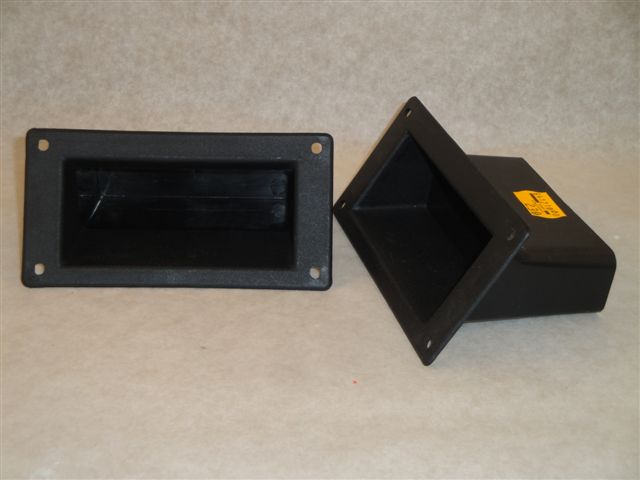 MZF-8307  Tragegriffschale PVC 135x70mm, Monacor 121000