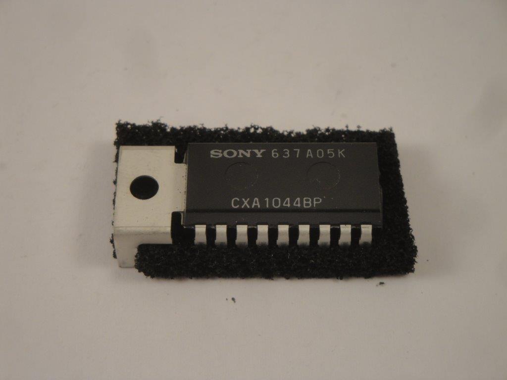 CXA1044BP Sony IC (637A05K) CXA1044BP Sony IC (637A05K)