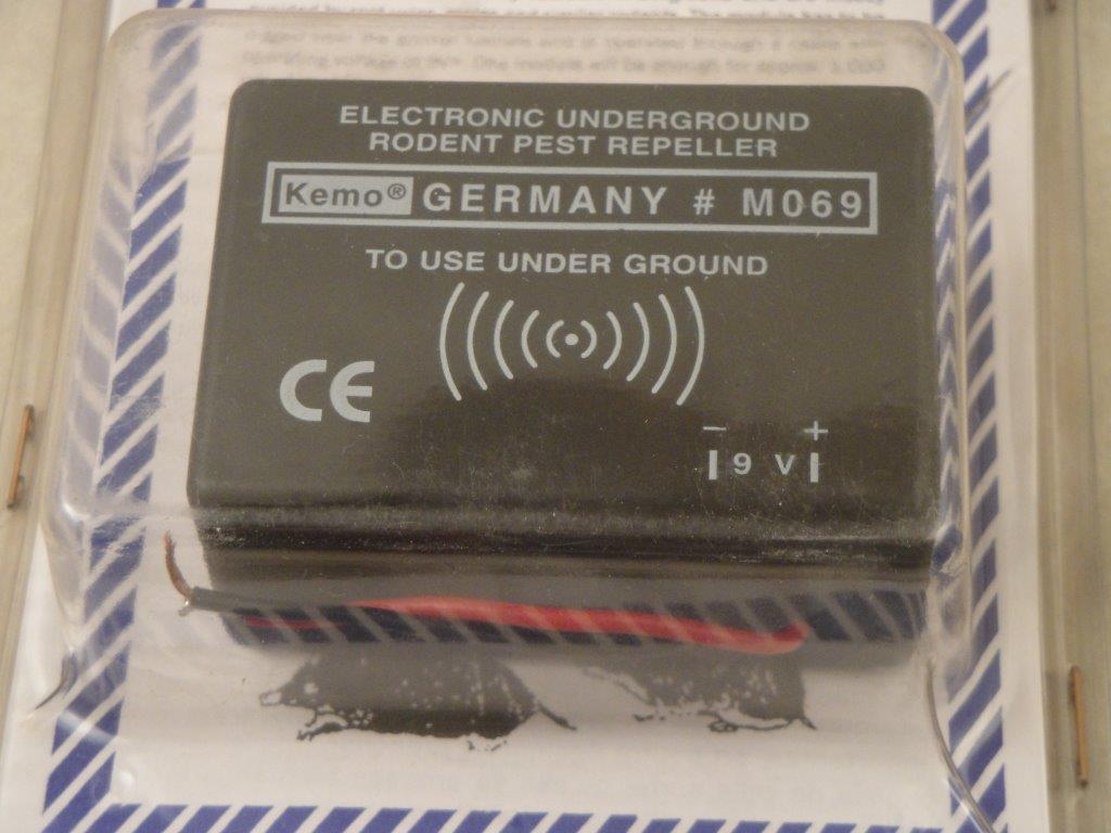 W�hlmausscheuche, Kemo M069