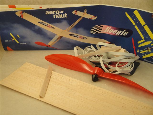 Boggie  Balsa-Gummimotormodell 950mm, aeronaut 123300