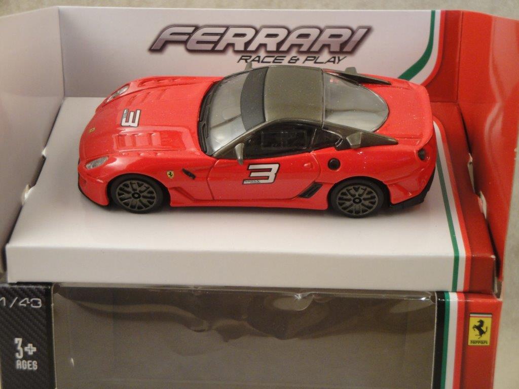Ferrari 599xx #3, rot  1:43  Bburago 18-31109