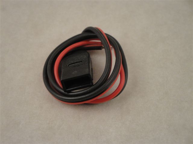 Robbe-Akku-Kabel mit Buchse 2x0,25m�