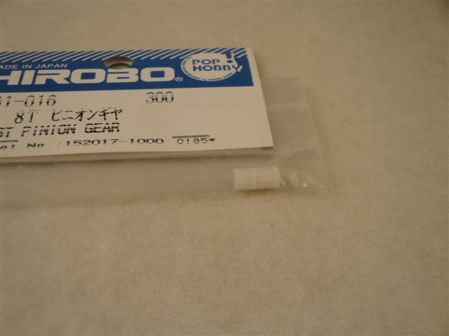 Antriebsritzel 8T (Z�hne), f�r XRB; Hirobo 0301-016