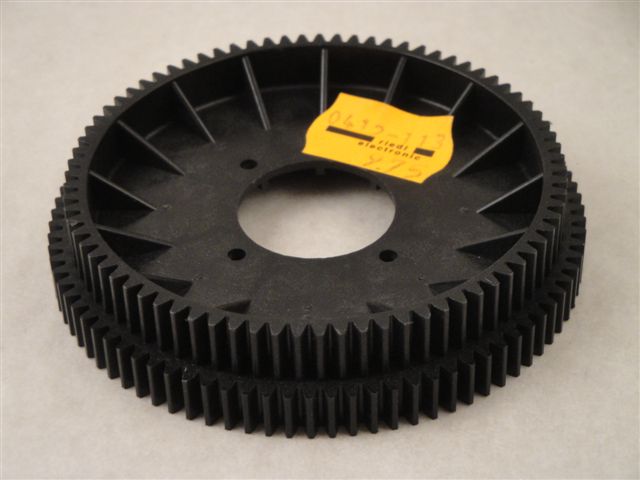 Hauptgetriebe R�der 87T + 79T, f�r Sceadu; Hirobo 0412-113