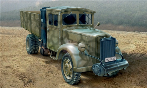 Medium 3 t. Truck coal engine   1:35 Italeri 6457