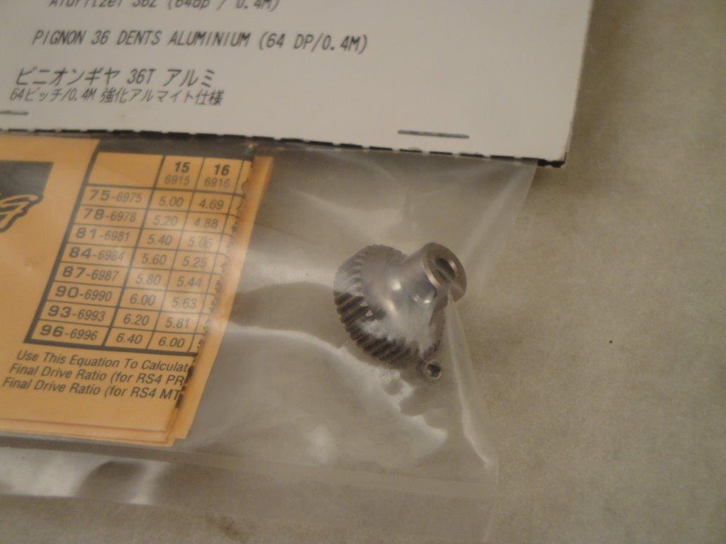 Ritzel 36 Z�hne 64dp / 0,4M Aluminium, HPI 76636