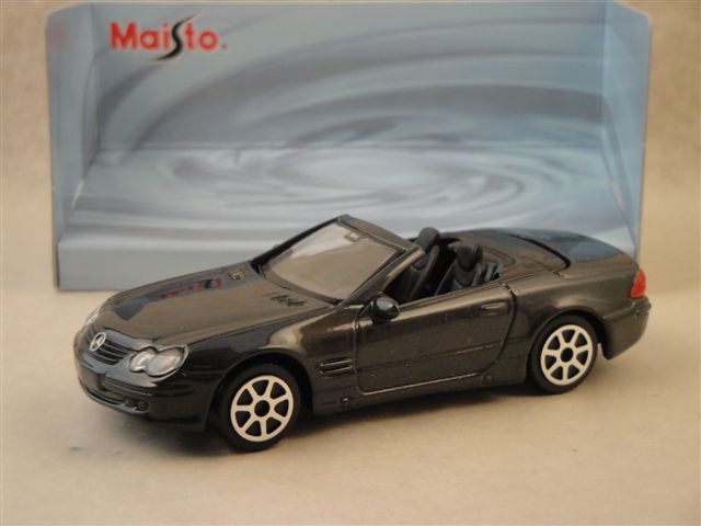 Mercedes Benz SL-Class, schwarz  1:43  Maisto 21198