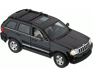 Jeep Grand Cherokee '05, khaki  1:18 Maisto 31119