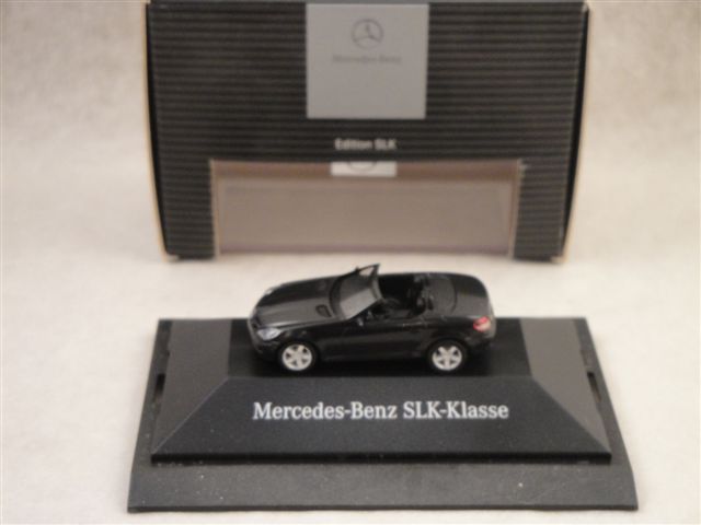 Mercedes Benz SLK schwarz  1:87  Herpa B66961350
