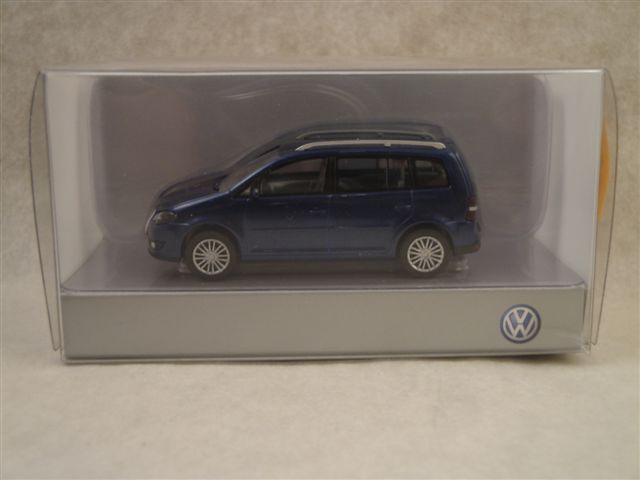 VW Touran GP, blau  1:87  Wiking 1T0 099 301GP C5C