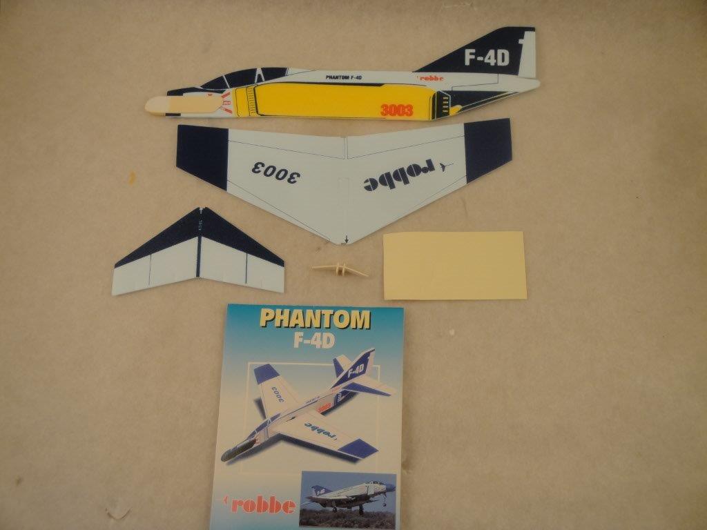 Phantom F-4D Wurfmodell 170mm, robbe 3003 Phantom F-4D Wurfmodell 170mm, robbe 3003