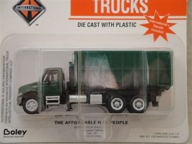 Trucks, 3-Achs Schwerlast Kipper, gr�n  1:87  Boley 4128-55