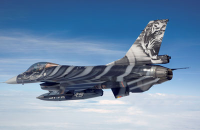 F-16 Mlu "Tigermeet"  1:72 Revell 04691