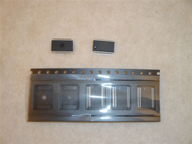 FT232RL, USB-to-UART-Interface 3,3V/5V SSOP28
